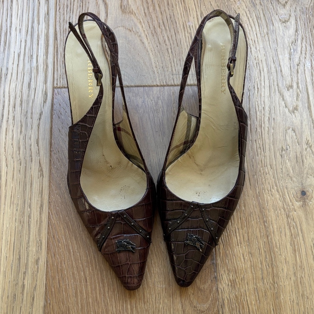 Vintage Burberry slingback croc leather kitten heels 36.5/ 6-6.5